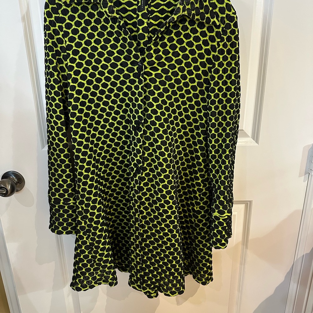 INC International Concepts Black and Neon Green Tunic